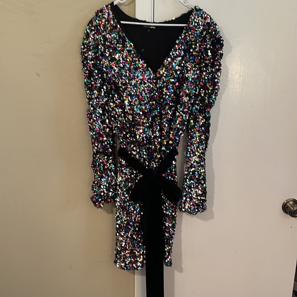 Fun long sleeve fashion nova puffed shoulder sequin mini dress - Picture 3 of 6